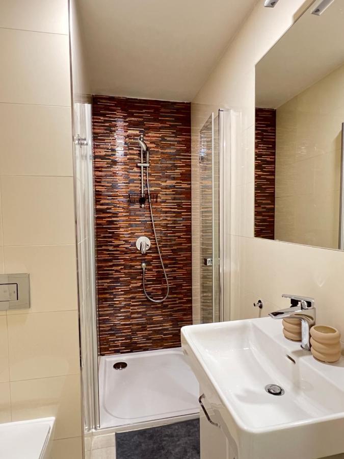 New Apartments Chain Florenc Prague Ngoại thất bức ảnh